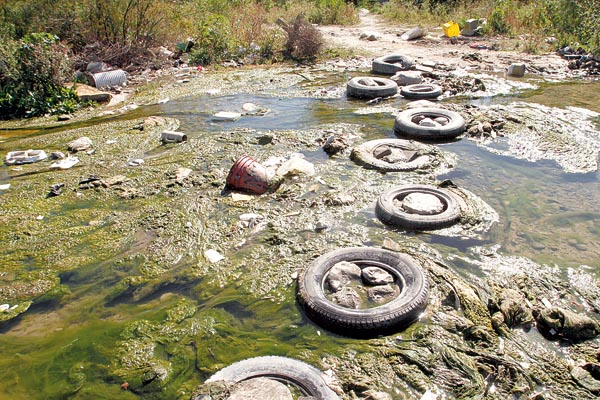 Image | Nl Urbano Agua Y Drenaje Contamina Arroyo Que Desemboca En La Presa El Cuchillo. Vecinos Y Especialistas Denuncian Descargas Sucias Que Ponen En Riesgo El Agua.
