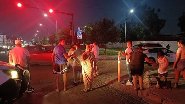 Bloqueos En Avenidas Por Los Apagones Masivos En Nuevo León | Nl Urbano